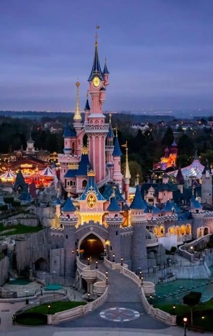 Appartement Familial 8 Personnes Proche De Disney Et Paris Chessy  Exterior photo